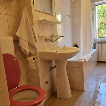 Charming And Intimate Getaway In - Near Unirii Square Appartamento