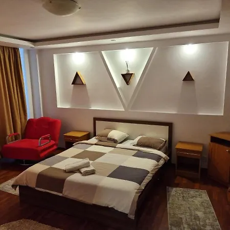 Apartment Charming And Intimate Getaway In - Near Unirii Square